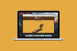 Figuras 14 y 15. Arriba, aspecto de la visita virtual a la Casona Taminango. Abajo, el modelo tridimensional de una ovilladora. Ambos son recursos disponibles en la página web del Museo. Desarrollo: Jonathan Venegas (2020-2021).