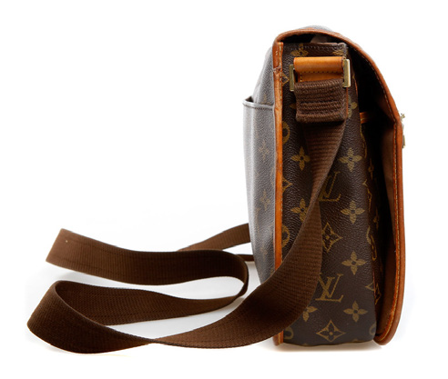 Figure 14. Louis Vuitton products have clearly visible branding – even those with little knowledge of fashion may recognize their products.Source: "louis vuitton outlet 2012" by foeock is licensed under CC BY 2.0.